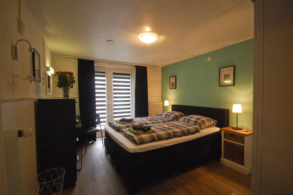 Bed & Breakfast De Pegel Thorn Ruang foto